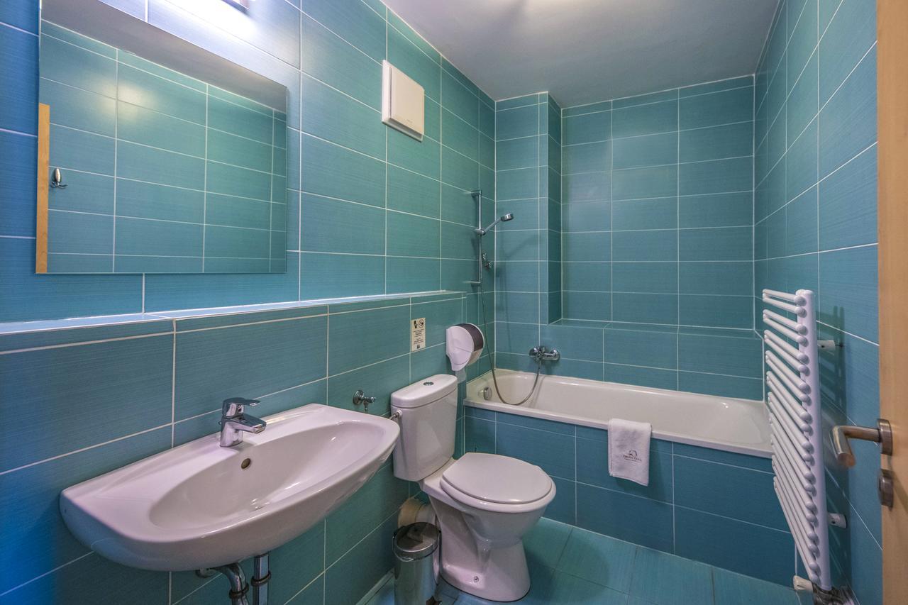Termál Kemping Apartmanok és Bungalók Harkány Esterno foto