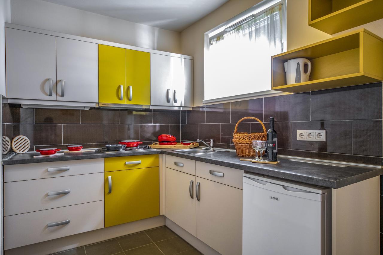 Termál Kemping Apartmanok és Bungalók Harkány Esterno foto